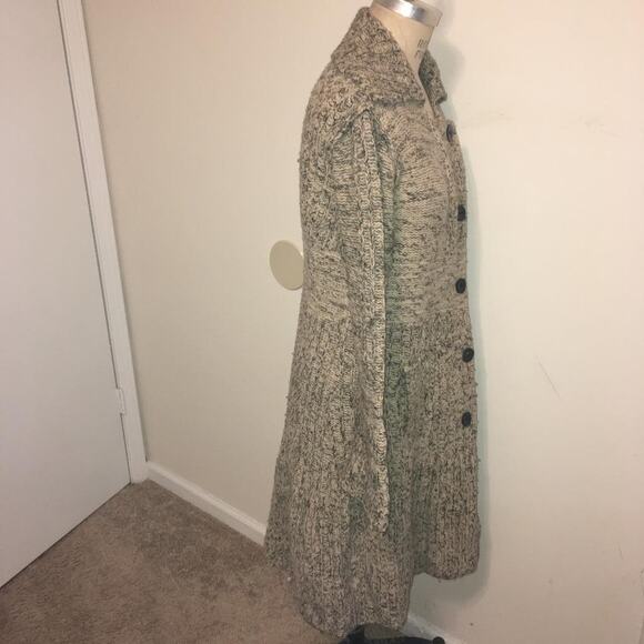 Guinevere Beige & Gray Wool & Cashmere Long Button Front Sweater L - Picture 10 of 10